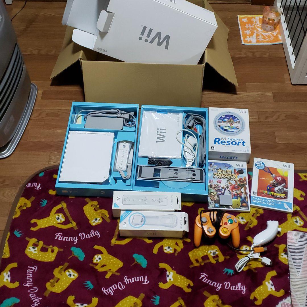 Wii本体セットとコントローラー、テニス、大乱闘スマッシュブラザーズ 楽天市場】ソフトプレゼント☆ Wii 本体 選べるソフト スーパーマリオ