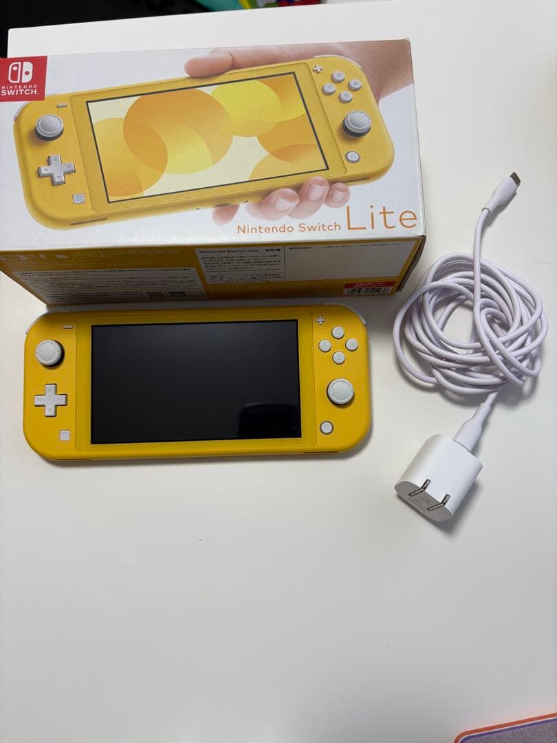 タイムセール！Nintendo Switch Lite イエロー 本体 充電器付 Amazon.co.jp: Nintendo Switch Lite イエロー : ゲーム