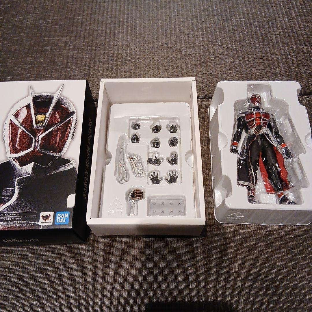 S.H.figuarts 真骨彫 仮面ライダーウィザード フレイムスタイル