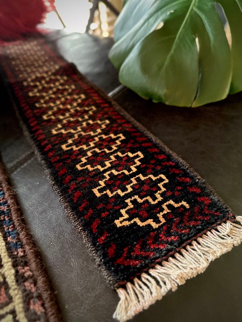 トライバルラグ ヴィンテージラグ バルーチ族 ミニラグ キャメルネック