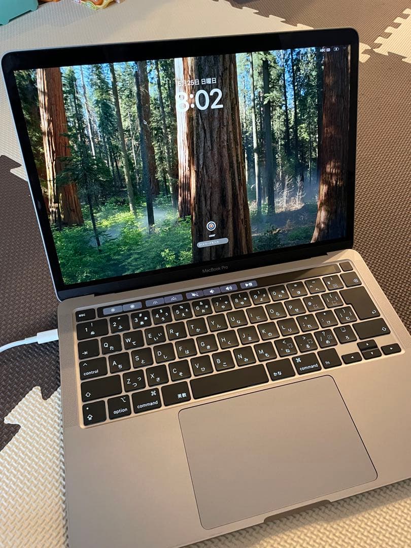 Apple MacBook Pro 2020 13インチ 1.4GHz 8GB