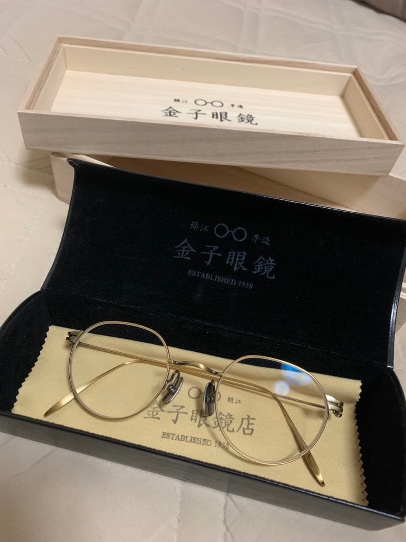 金子眼鏡 KM-25L メタルフレーム ゴールド ボストン型専用ケース付き 金子眼鏡 KM-25L メタルフレーム ゴールド ボストン型専用ケース付き