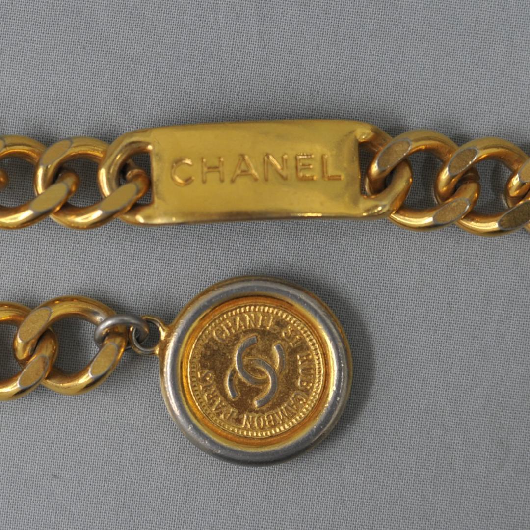 C*e様 シャネル チェーンベルト メダル／ロゴプレート - メルカリ
