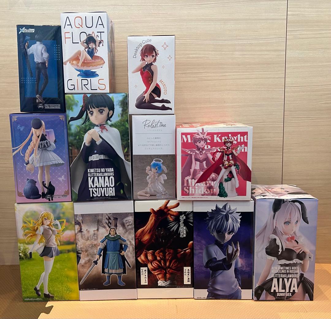 プライズフィギュアまとめ売り12点セット - メルカリ