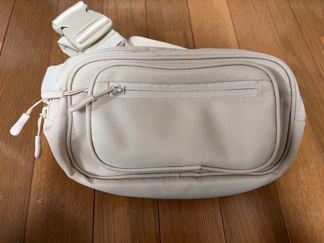 POMULU ヒップシート　アイボリー POMULU 2WAY Hip Seat