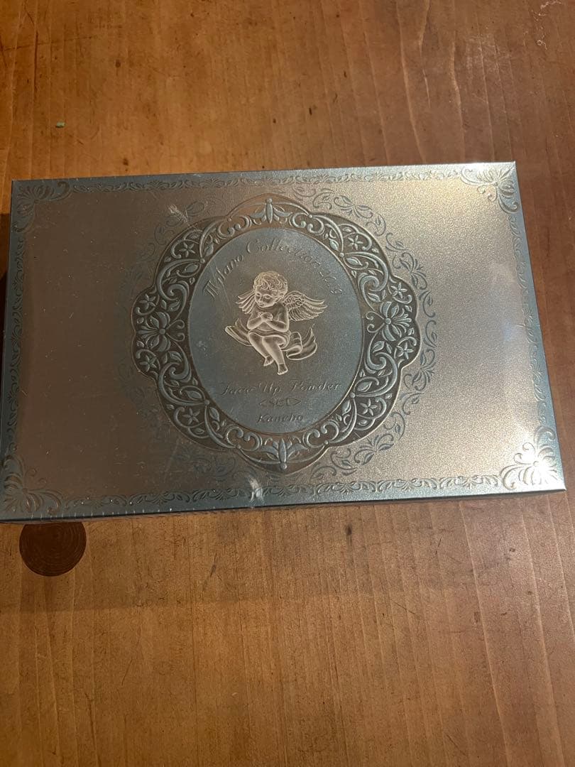 ミラノコレクション2019セット新品(本体とレフィルのセット) フェースアップパウダー2025 レフィル| Milano Collection | カネボウ