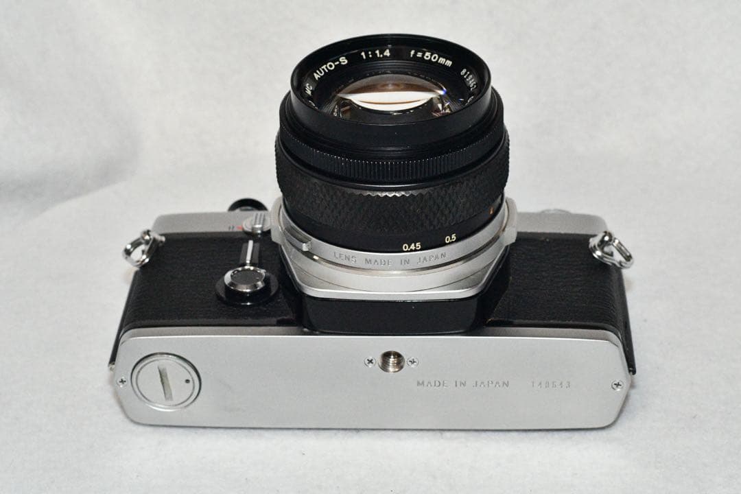 お値引き中《動作品》OLYMPUS OM-1+標準レンズ a0422