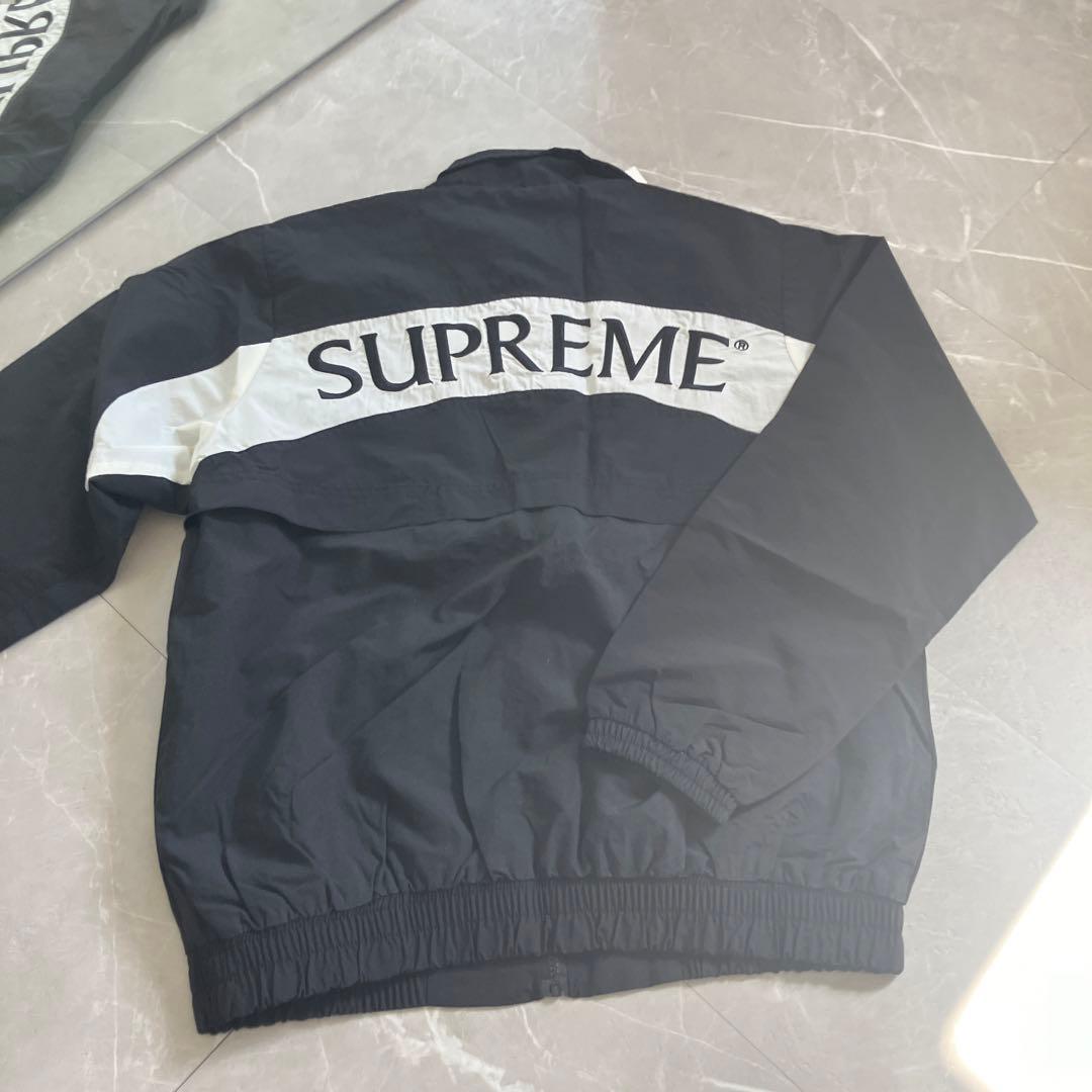 Supreme ブラック ナイロンジャケット - メルカリ