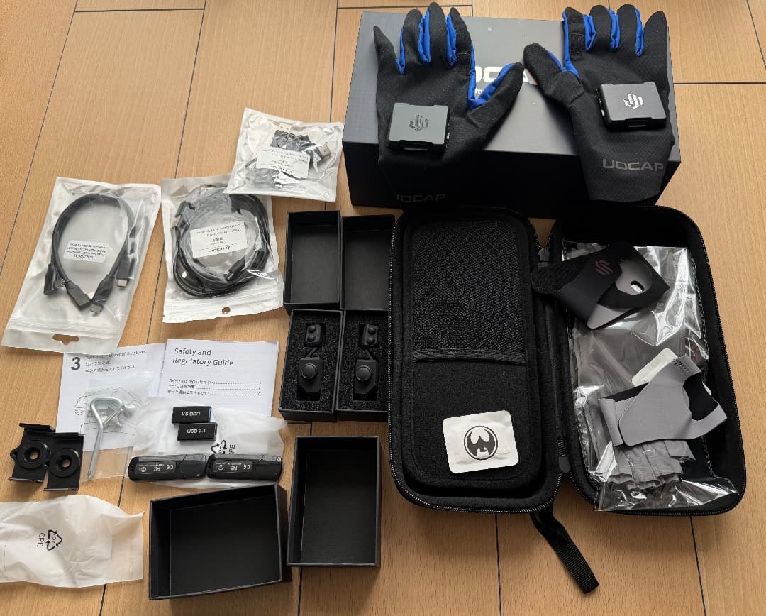 UDCAP Viveトラッカーマウント　size:M UDCAP VRグローブ：SteamVRとVRChat用ハプティックコントローラー