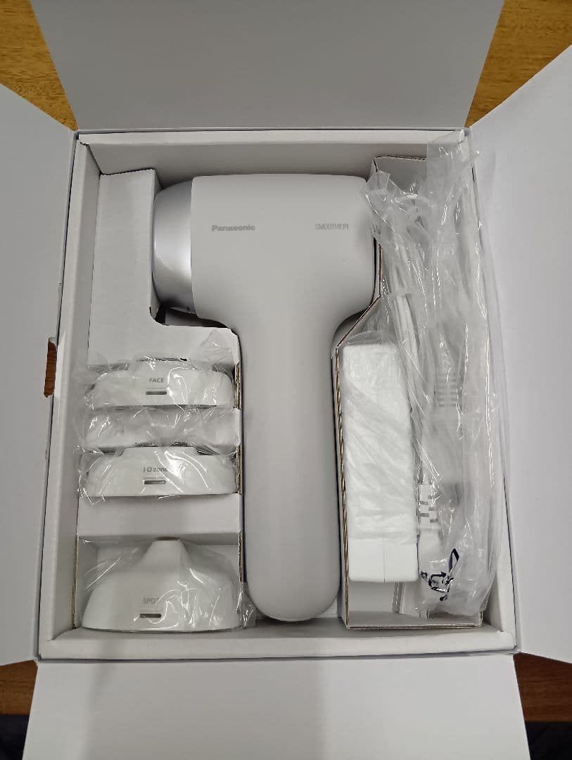 Panasonic 脱毛器 ES-WP98 3アタッチメント付き　スムースエピ Amazon | 【2022年発売】パナソニック 光美容器 光エステ ボディ