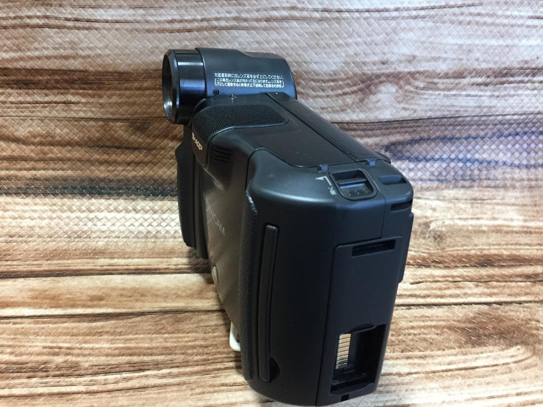 撮影再生ダビングOK　美品　SHARP　VL-EL13　付属品有　Video8