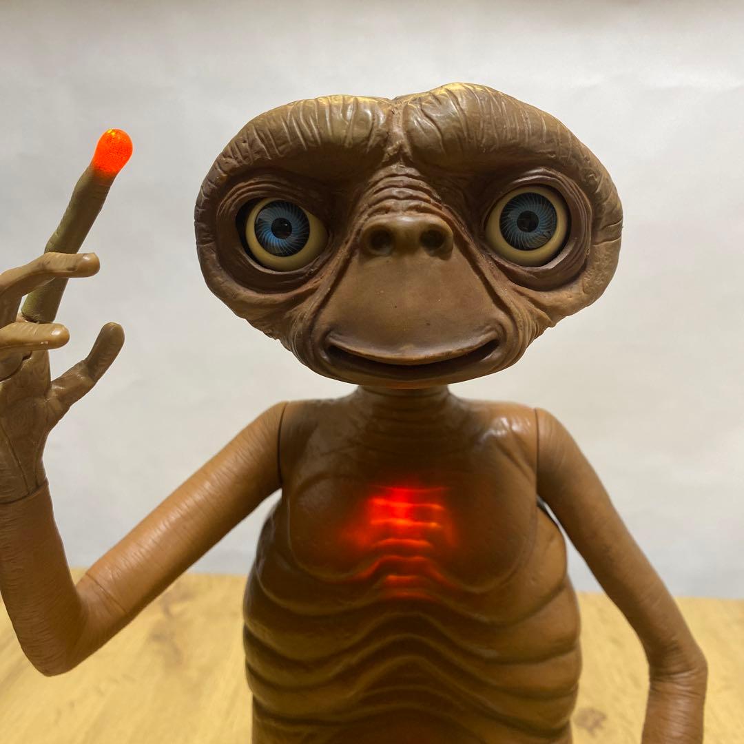 喋る、動く、光る】ET トーキングフィギュア - メルカリ