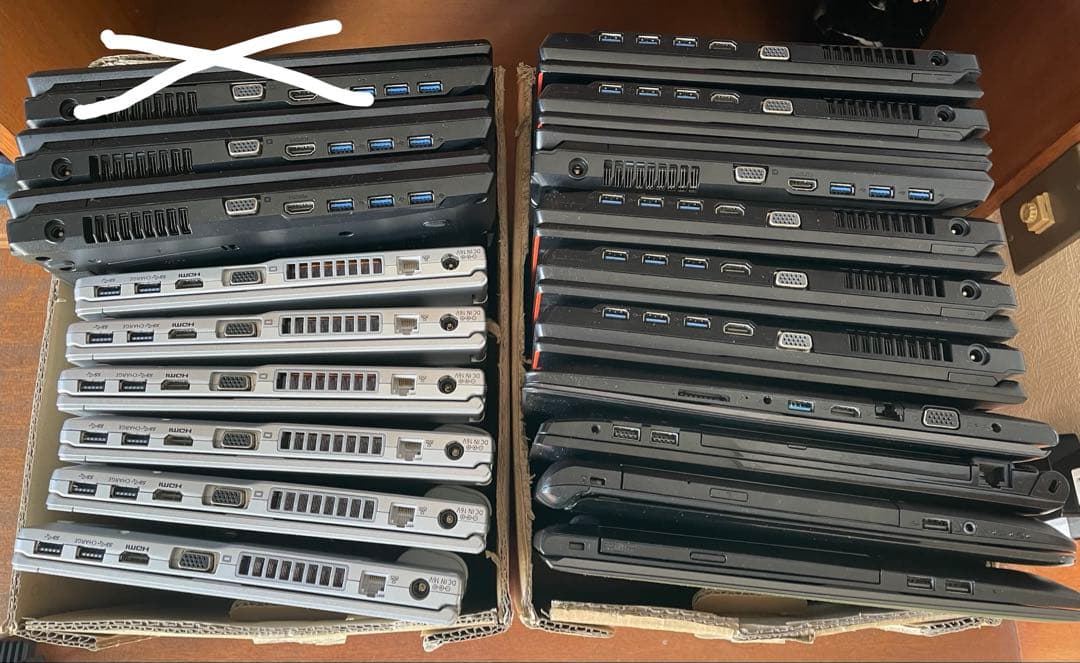 sio様　二個口対応　計18台 ノートパソコン まとめ売り 完動品 sio様 二個口対応 計18台 ノートパソコン まとめ売り 完動品