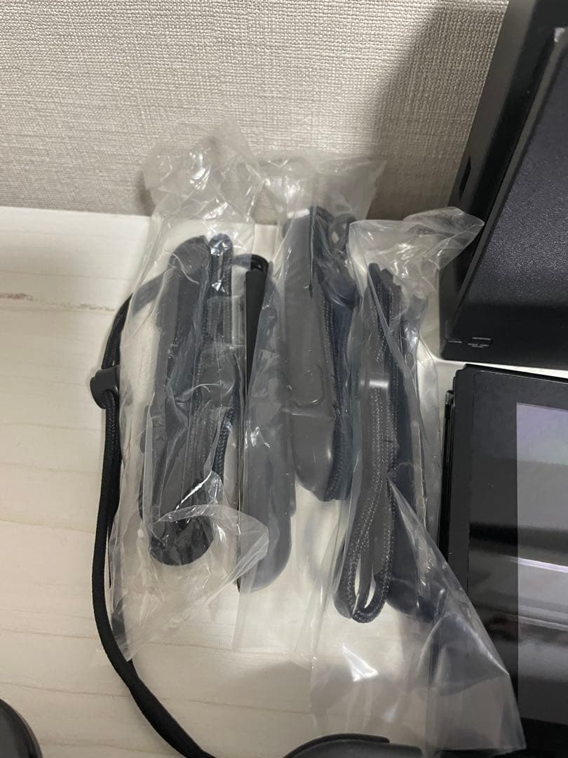 Nintendo Switch 本体Joy-Con4個 ケース SDカードセット - メルカリ