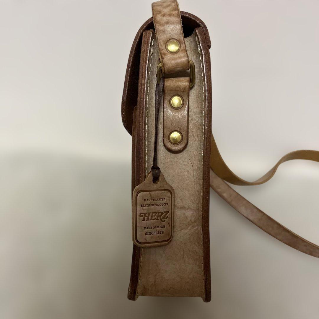 極美品】HERZ ヘルツ アラスカ キャメル お散歩ショルダーM 限定革