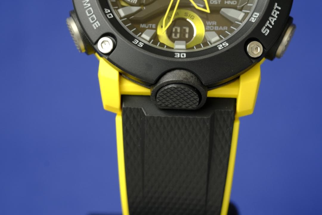 美品】G-SHOCK GA-2000 ブラック×イエロー／箱有り (123)