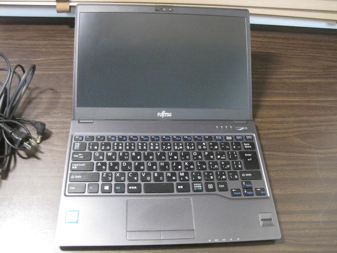 軽量761g！Corei5-7200U LIFEBOOK UH75/B1 - メルカリ
