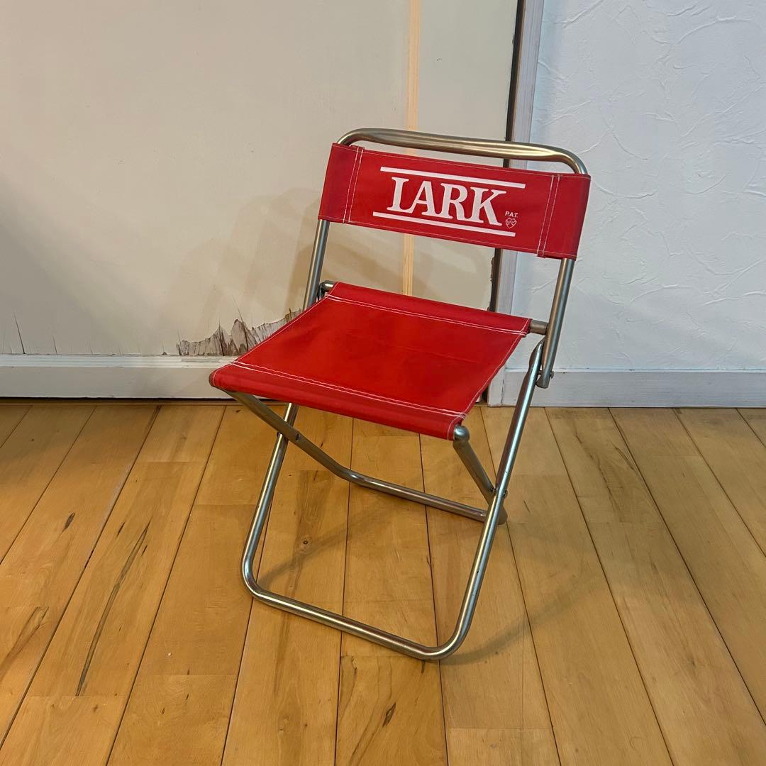 ☆レトロ☆ lark ラーク タバコ ミニ 折りたたみチェア パイプ椅子