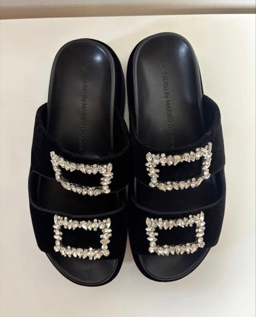 ツルバイマリコオイカワ 38 サンダル ベルベット ビジュー ベロア 厚底