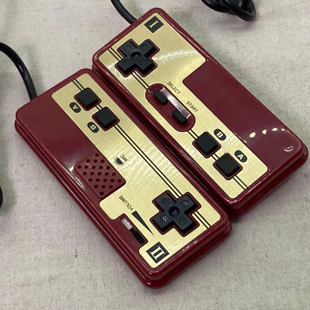 レア 任天堂 ファミリーコンピューター ファミコン 初期型 四角ボタン