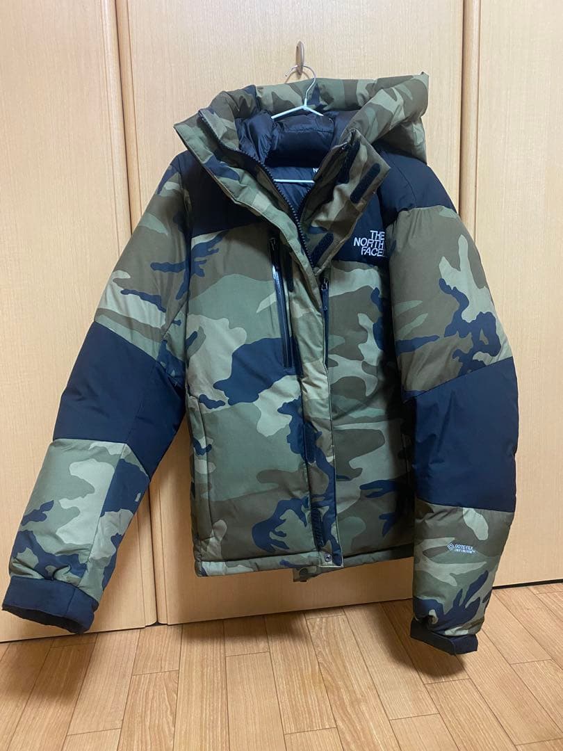 美品 THE NORTH FACE バルトロライトジャケット ダウン カモ 迷彩