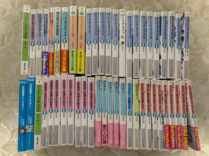 最終値下げっ！！✨【人気マンガ・ラノベ】 一斉まとめ売り！✨（驚異の約600冊）