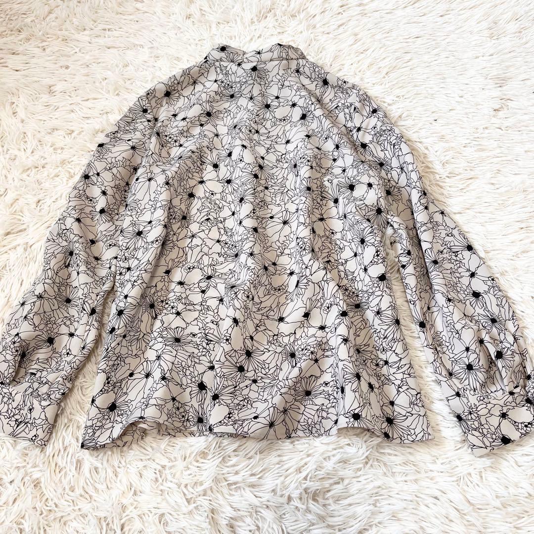 アナイ 極美品2025年ドローイングフラワープリントタイブラウス - メルカリ