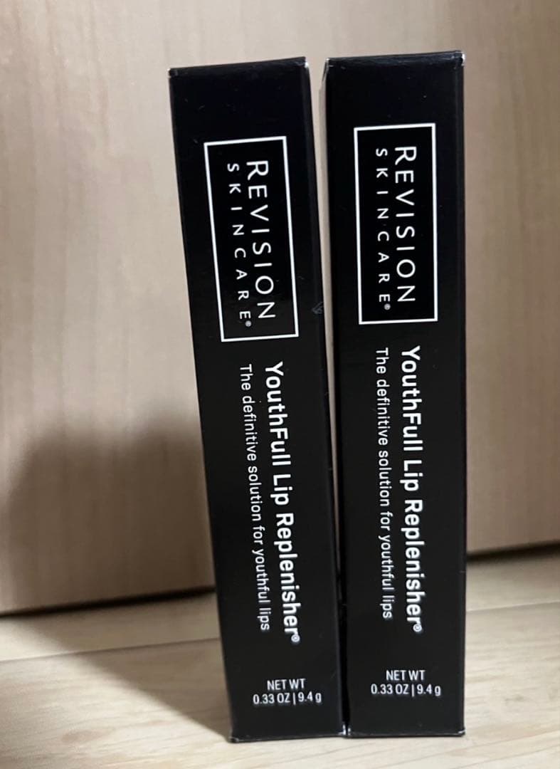 リビジョン　ユースフルリップ　2本セット　新品未使用 数量限定】リビジョン ティンティッドユースフルリップ／ユースフル