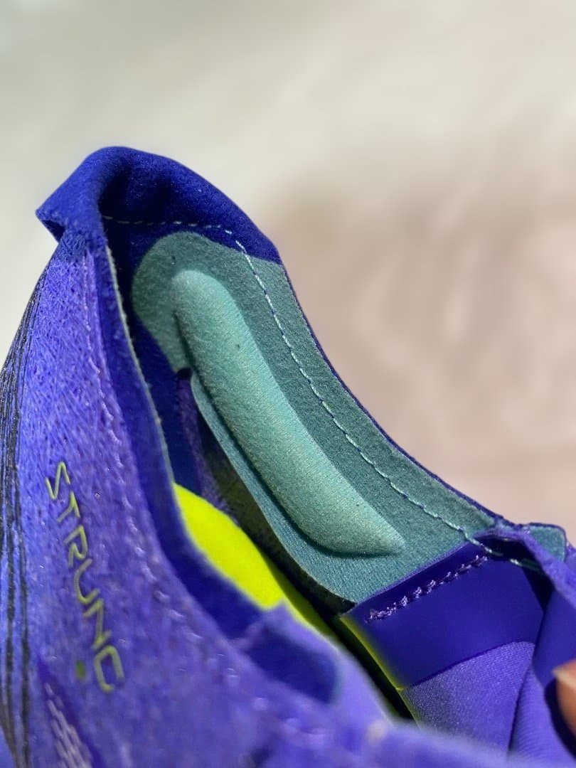 アディゼロ　プライム　SP3 strung 27.0cm