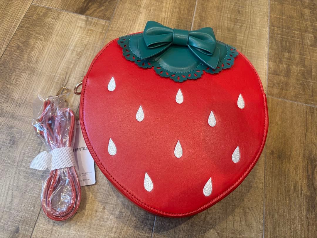 (新品・未使用)axesfemme Chalmiereいちご型ショルダーバッグ シャルミエール いちごショルダーバッグ 新品 アクシーズファム - メルカリ