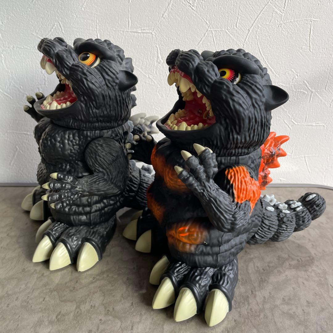 シャイン 超音波式加湿器 「加湿王 バーニングゴジラ」2体セット 稀少品 シャイン 超音波式加湿器 「加湿王 バーニングゴジラ」2体セット 稀少