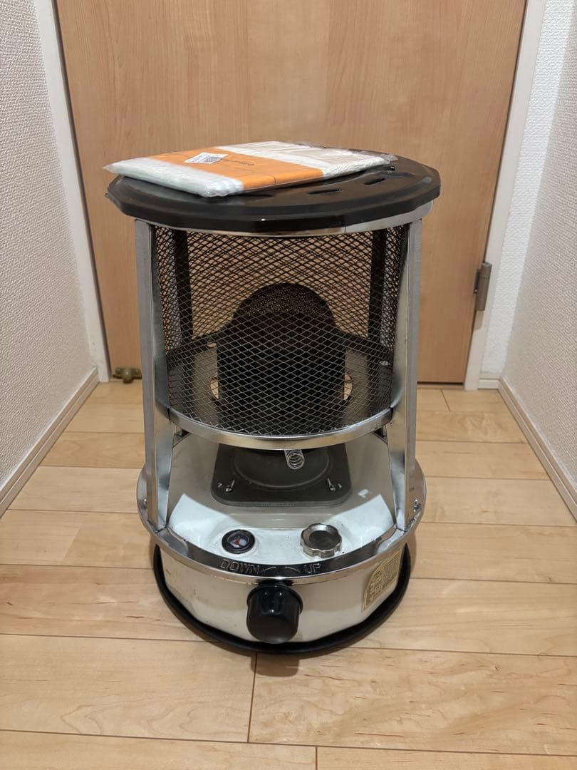 対流式石油ストーブ 昭和レトロ キャンプ向き