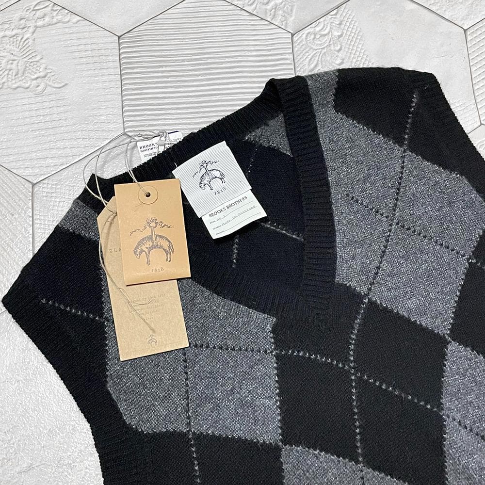 新品！ブルックスブラザーズ BLACK FLEECE カシミヤベスト BB1 - メルカリ