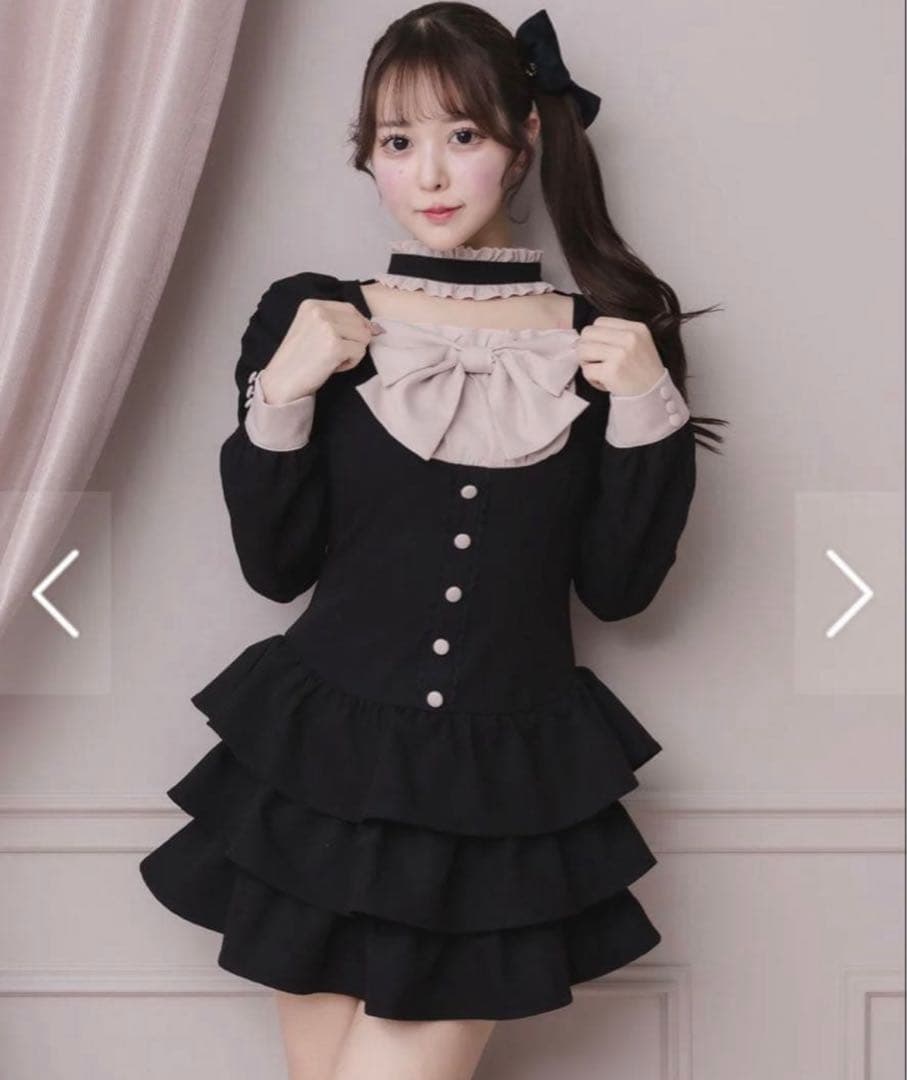 pium♡フロントリボンチョーカーティアードミニワンピ - メルカリ