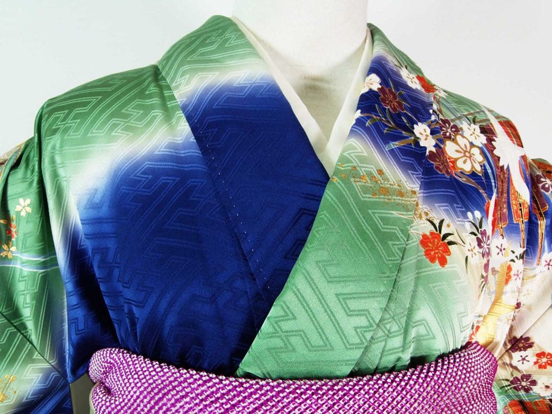 豪華振袖3点セット＊染め分け古典柄 金駒刺繍 沙耶型地紋 長襦袢・袋帯