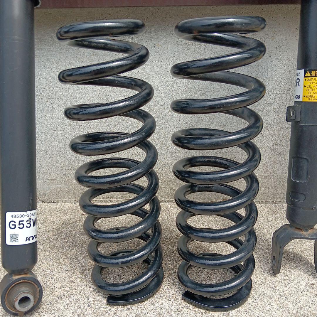 洋服好きおじさん専用 レクサスGS300h 純正ショックアブソーバー＆サス