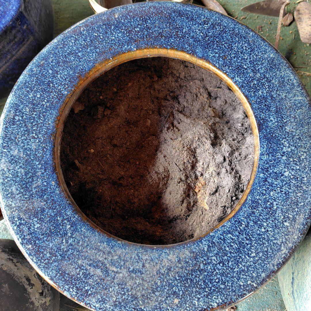 関西地方 青色・緑色 陶器火鉢 引き取りのみ！！ 3つセット - メルカリ