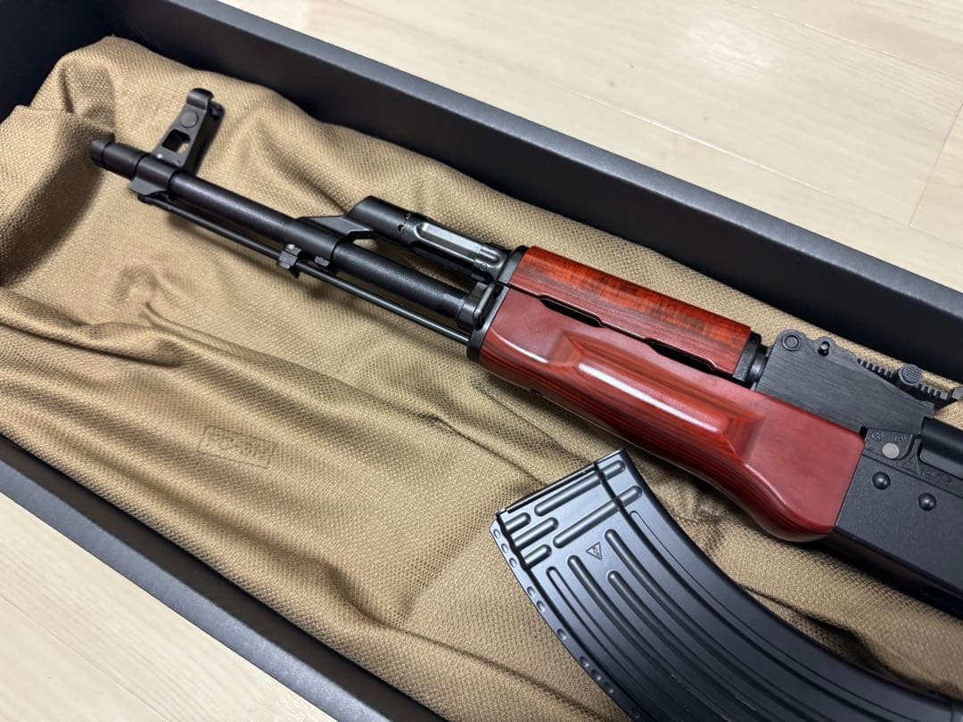 東京マルイAKMガスガン マガジン2個付きの通販はau PAY マーケット