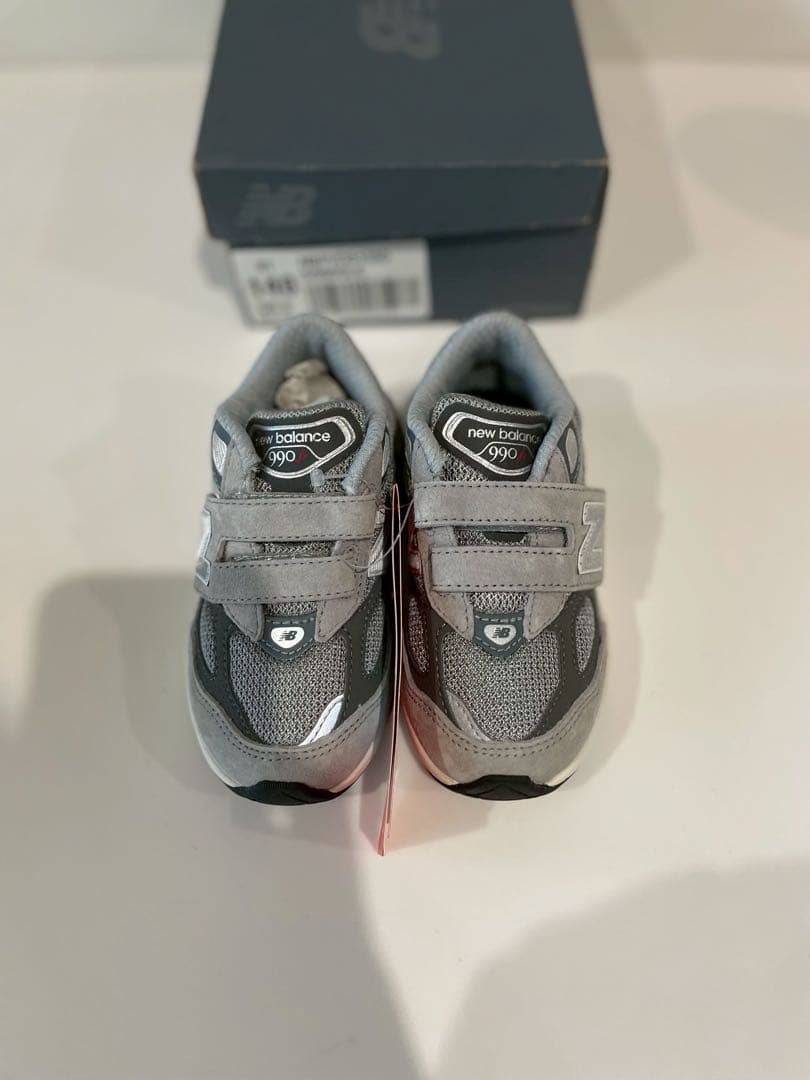 New Balance IV990GL6 グレー　14.5cm 新品未使用