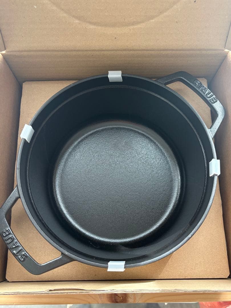 限定新品 MASTERMIND × STAUB ストウブ マスターマインド