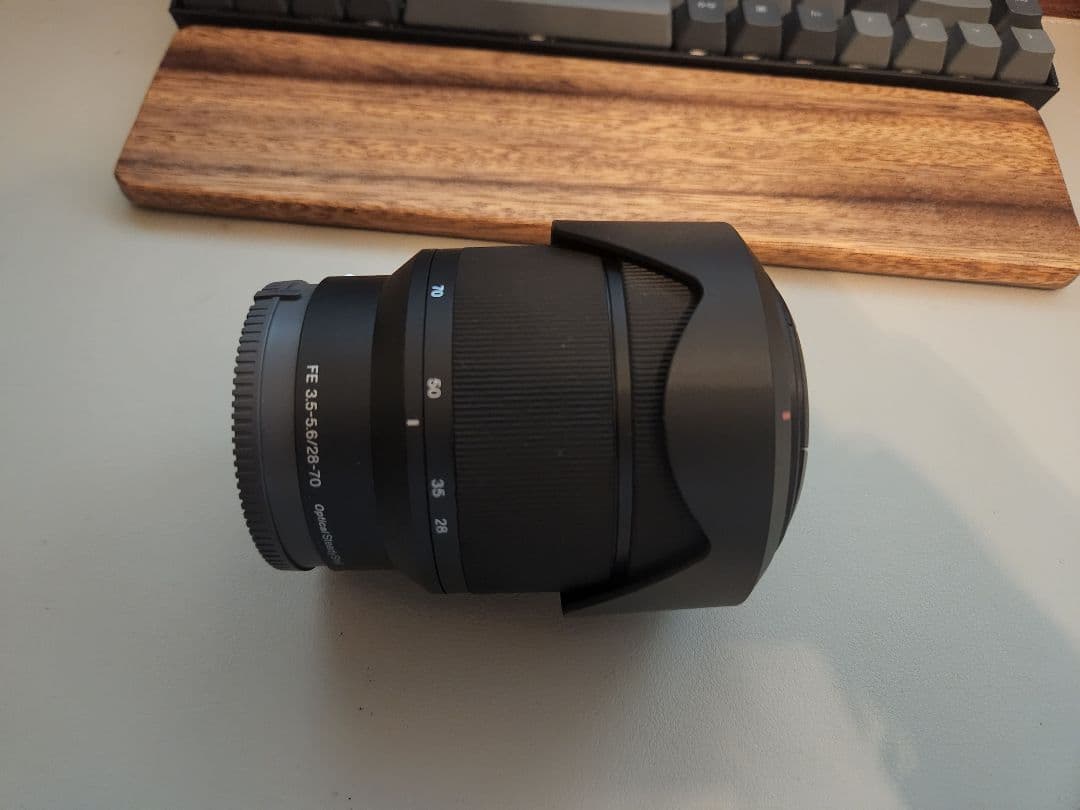 【美品】SONY 標準ズームレンズ FE 28-70mm F3.5-5.6