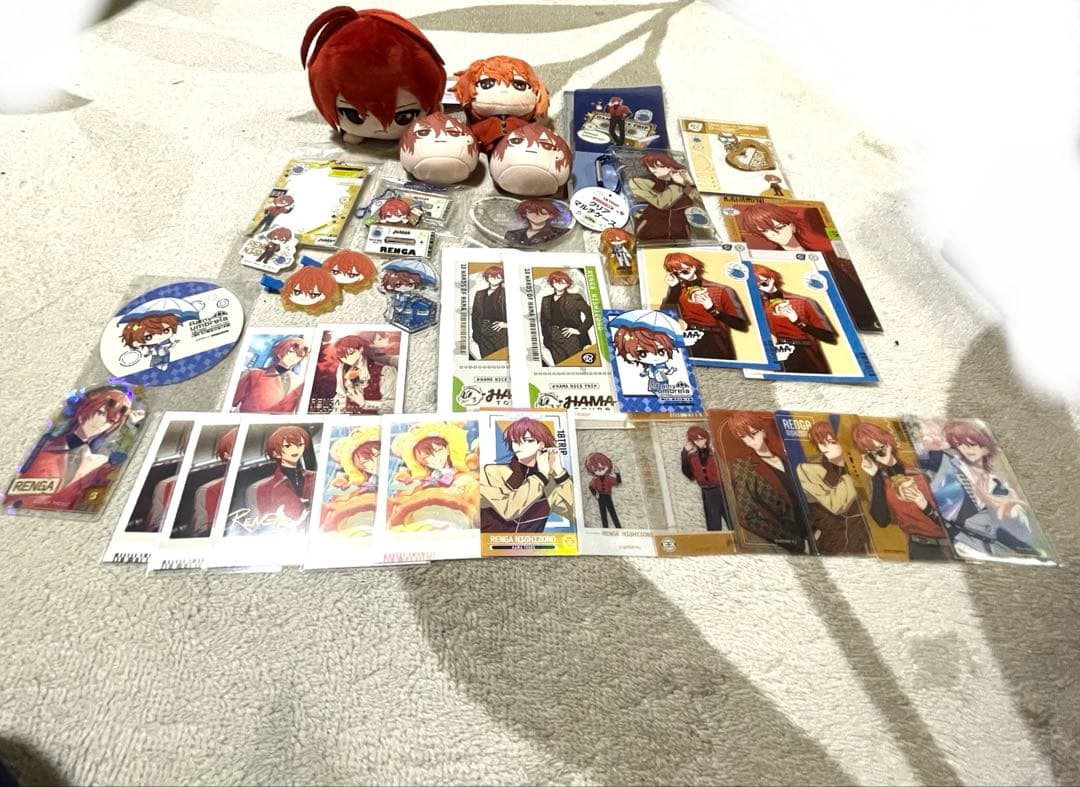 エイトリ　西園練牙　アクスタ　缶バッジ アクキー　カード　ぬいぐるみ セット Amazon.co.jp: 18TRIP エイトリ 応援缶バッジ 西園練牙 プライズ