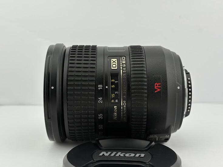 ★極上品★ニコンAF-S DX NIKKOR 18-200mm F3.5-5.6