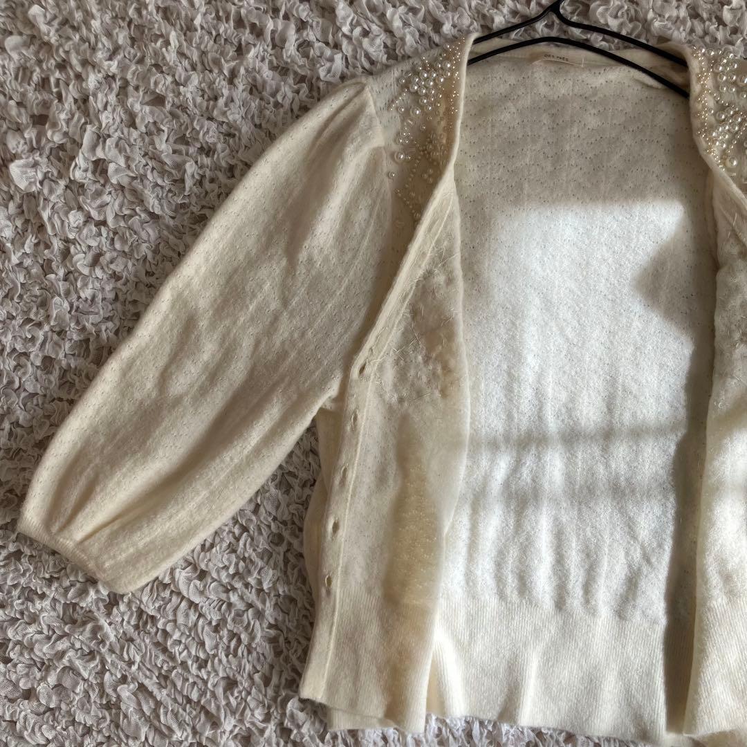 デプレ DES PRES 2024AW パールレースステッチVネックカーディガン