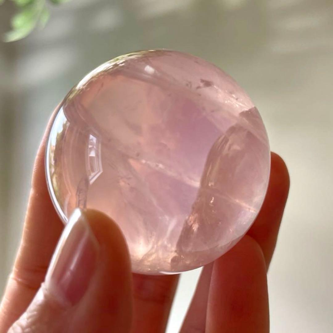 A*i様 ローズクォーツ スフィア 4.1㎝ ジェムローズクォーツ 虹 透明感