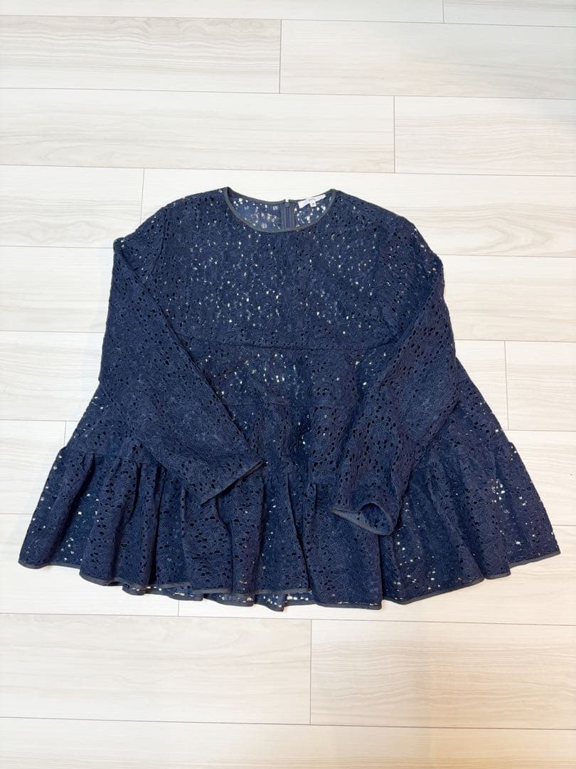 yori フロッキーレースティアードブラウス 38 ネイビー