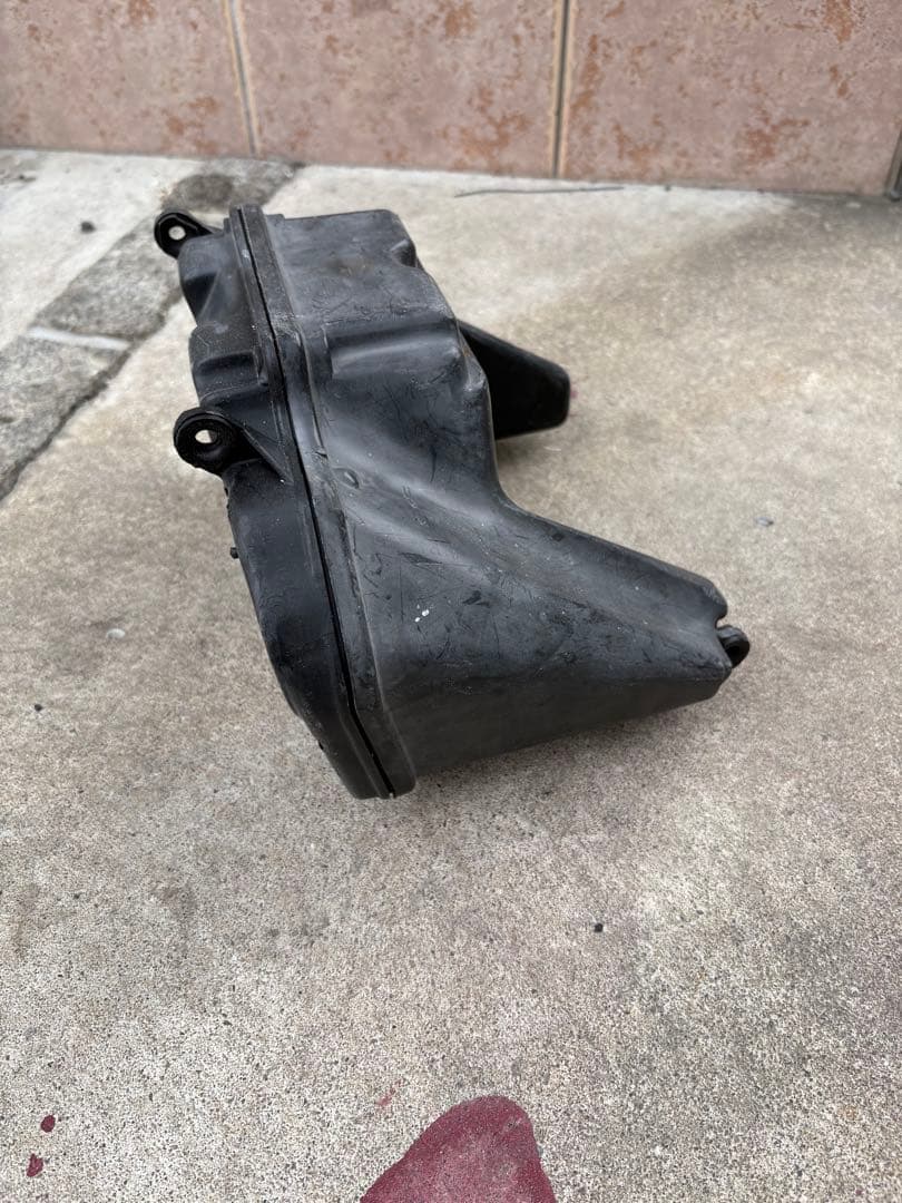 ゼファー400用 エアクリーナーボックス - メルカリ