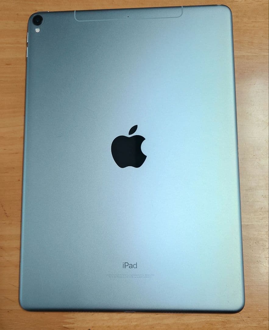 外観美品 Apple iPad 10.5インチ ジャンク (モデルA1709) ☆送料無料☆ジャンク☆au☆A1709 iPad Pro 10.5インチ Wi-Fi +