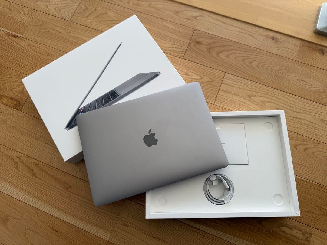 MacBook本体 Apple MacBook Pro 13inc,2020 MWP42J/A MacBook Pro (13-inch, 2020, Thunderbolt 3ポートx 4) - 技術仕様