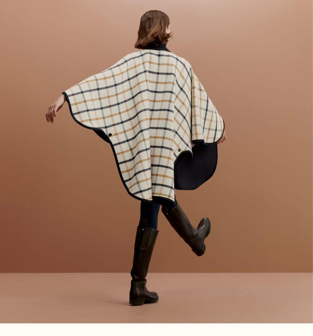 HERMES エルメス ポンチョ／ケープ チェック柄 - メルカリ